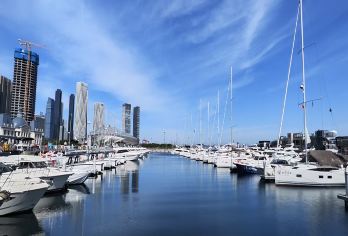 2-6人私家团一价全含  棒棰岛+帆船出海+莲花山观景台【市内四区酒店上门接送】