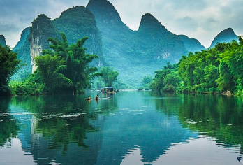 阳朔遇龙河竹筏+银子岩+千里江山图一日游【[多景点搭配]山水风光，遇龙河漂流，银子岩，千里江山图，打卡体验两不误，玩转阳朔！】