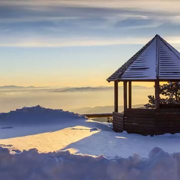 【塞尔维亚冬季限定】迪夫奇巴雷滑雪场+矿泉镇包车一日游