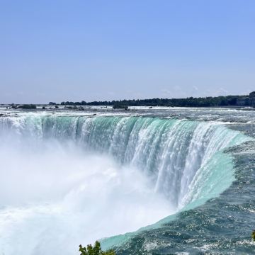 美国布法罗往返-尼亚加拉瀑布-雾中少女号游船【市区酒店接送】