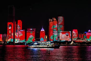 中国水准零点+五四一日游【豪华不夜游灯光秀+体验夜色酒吧】【亮点一：青岛市区内上门接送，无需换乘】