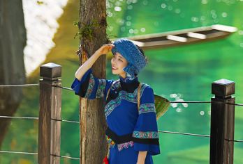 恩施鹿院坪一日游【自营直通车丨纯玩丨上门接丨可选含上下电梯】【[优质服务]恩施城区内酒店和恩施火车站提供免费接送服务，保障天天发团】