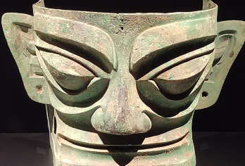 成都外语导游英文英语，法语，德语，西语西班牙语导游行程可定制【此产品仅提供导游陪同+讲解服务。行程可根据您的意愿定制行程，可咨询人工客服】