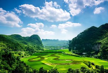 龙宫景区+黄果树景区一日游【私家团+独立包团游+上门接送】【专车从出发地直达目的地 一站式打卡贵州双地标 高效畅游 不留遗憾 游玩无忧】