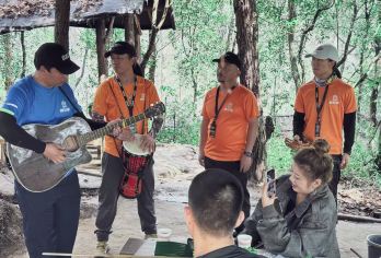 腾冲花寨5km轻徒步一日游【民族歌舞 小孩也行】荒野美食咖啡【[5km]距离短 山路宽 好走 景色美 小孩也能轻松挑战 体验式轻徒步】