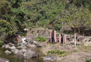 揭阳包车一日游｜徒步黄满寨瀑布+揭阳城市风貌【市区景点任选】【[接送范围]揭阳市区均可上门接送，超出区域需加收费用，可咨询在线客服】