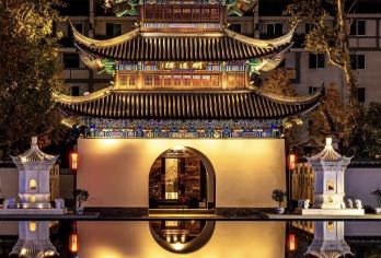 【金榜题名8人精致小团可升级瞻园】科举博物馆+大成殿+夫子庙【8人纯玩小包团，夜游十里秦淮赏花灯】