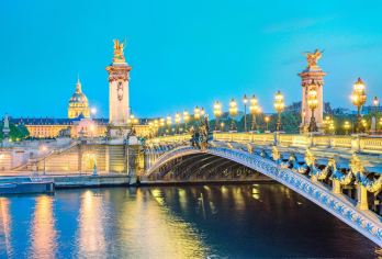 法国巴黎埃菲尔铁塔+塞纳河+亚历山大三世桥+协和广场一日游【中文司机|专车接送|时间自由|行程可调|可定制行程】