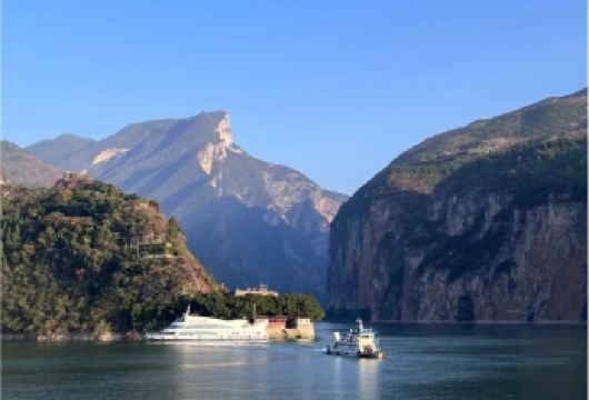 奉节+白帝城·瞿塘峡景区一日游【•纯玩无购物接送站高度自由】【1.[服务保障]让你自由、省心、有保障 2.优选行程]2-6人精品VIP小团，根据出行人数安排车型】