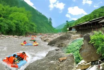 天水涧漂流+天堂寨风景区（代订门票）【中文司机】