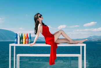 大理环洱海+喜洲+双廊+S湾+理想邦一日游【可选吉普车旅拍】【网红旅拍：超in五彩吉普车（无空调）、天空之境、网红天梯、白桌子、玻璃球；】