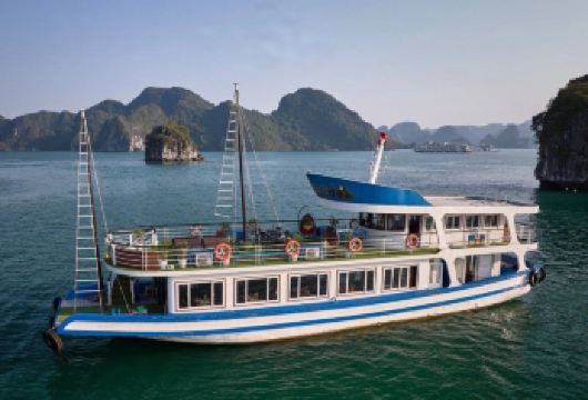 【精品三星邮轮】河内下龙湾一日游+酒店接送+午餐+皮划艇全含【[一价全包]包含接送午餐导游船票门票等，无隐形消费】
