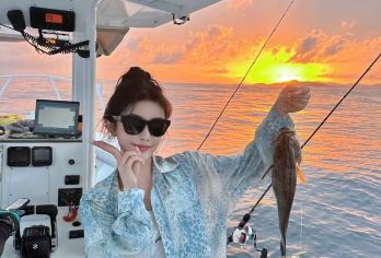 深圳大鹏南澳豪华游艇海钓9小时+一价全含鱼竿鱼饵船长指导停车【1、深圳大鹏南澳百万级豪华游艇海钓9小时+一价全含鱼竿鱼饵船长指导停车美拍快艇观光往返】