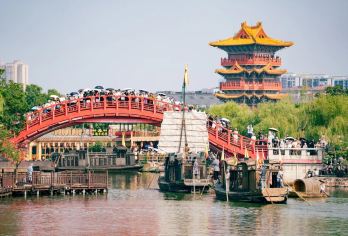 开封清明上河园+开封府一日游【1-12人独立成团+导游精讲】【[轻奢小团]专车专导独立成团， 全程无购物轻松出游。多选车型满足游客需求。】