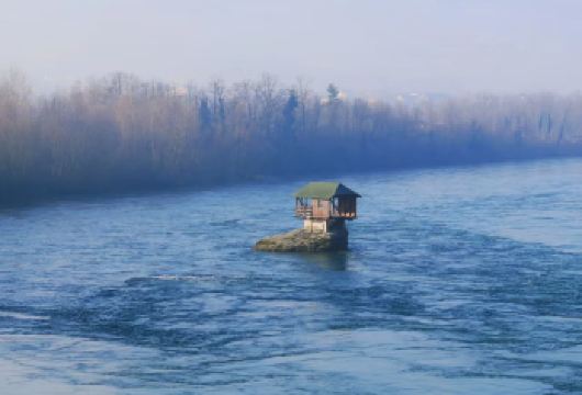 【塞尔维亚】河中小屋+木头村+8字小火车+红酒小镇包车一日游【10小时超长服务+中文司机+专人专车+不拼车独立出行+上门接送】