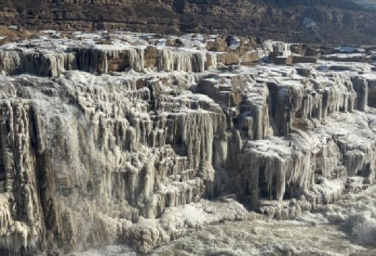 陕西壶口瀑布+黄帝陵一日游【专车接早+尊享座驾+知青窑洞】【[专车接早]专车直送，多睡1小时！告别大巴等候，30分钟极速抵达，晨光从容属于您。】