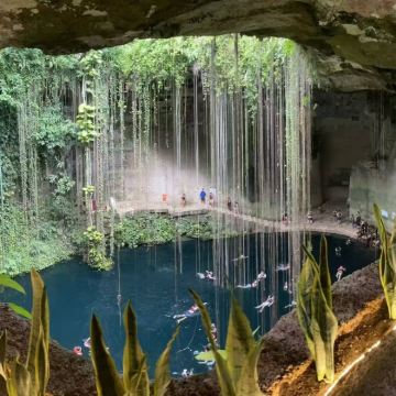 墨西哥坎昆-奇琴伊察-双天坑【古城遗迹+包车出行】