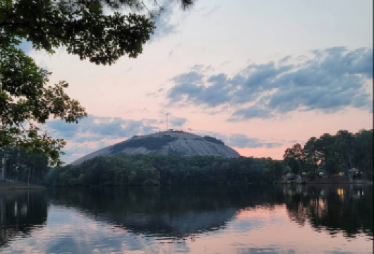 美国亚特兰大-可口可乐世界-石头山公园【中文专车-惬意舒适】【中文专车出行，行程自己定义，无需等待，专属贴心服务，尽享惬意旅程】