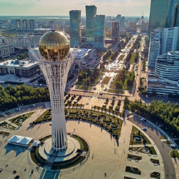 巴伊杰列克塔+苏丹清真寺+国家博物馆+可汗之帐+伊希姆河河畔