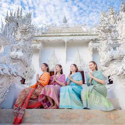 泰国清莱府白庙一日游