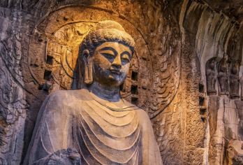 【2-8人精品小团】白马寺+洛博+龙门石窟｜商务车上门接送【[2-8人精品小团]行程宽松 时间自由 游玩时间充裕】