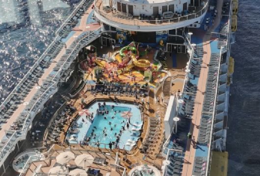 爱达地中海号|2026年广州出发 越南/韩国南沙沙滩【船上共有超过12家餐厅和20间酒吧。主餐厅提供点餐，自助餐厅每日营业近20小时。既有免费环球美食，也】