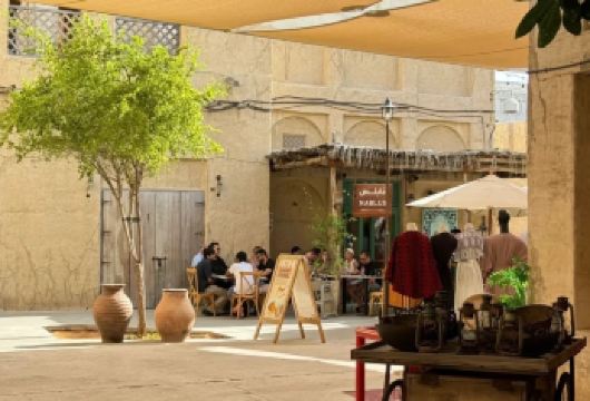 迪拜市区-经典网红景点打卡-可阿联酋/阿布扎比周边包车-精选【包车一日游，解锁旅行新方式！独立车辆配备经验丰富的老司机，为您量身打造专属行程。】