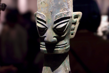 猩咖说成都大熊猫基地+三星堆含门票精华纯玩一日游【[景点精选]大熊猫基地+三星堆博物馆】