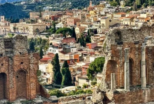 意大利卡塔尼亚-陶尔米纳-贝拉岛-美丽的西西里岛-包车-精选【专属客服和本地中文司机，一家一团包车】