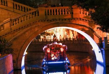 广州西关：李小龙祖居+泮塘五约一日游【行程可调|英文导游】【私人定制，行程可调，安心自由出行】