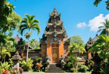 巴厘岛乌布【秋千+圣泉寺+海神庙+博物馆+天空之门+瀑布】【[品质保障]精选老司机，贴心负责，安全可靠！】