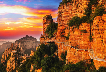 邯郸东太行+京娘湖【包车一日游、邯郸市区上门接送】【[独立成团]一单一团不拼团，一团一车不拼车！】