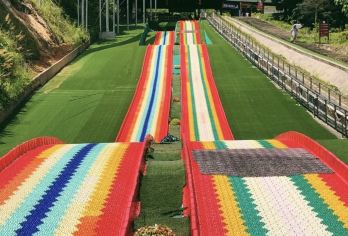 莆田九龙谷森林公园一日游【自由畅玩+上门接送+私家团不拼人】【来莆田神奇九龙谷，体验不一样的“森”呼吸，“林”距离体验惊险刺激的玻璃天桥】