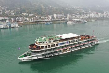 【船去车回：体验水涨船高——人生必经之路】交运两坝一峡游船【中文司机】