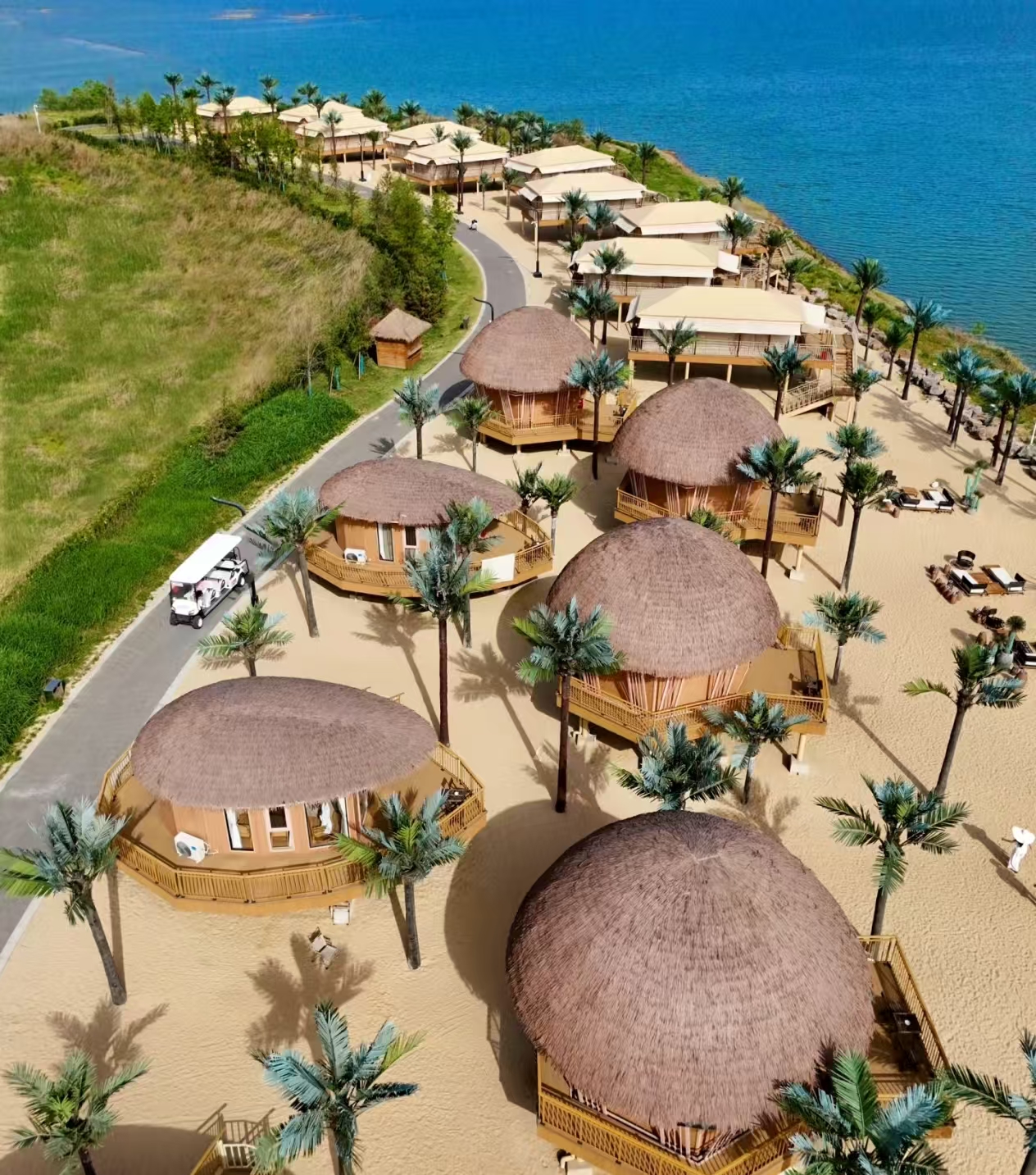 信阳鸡公山 ️形似雄鸡报晓得名是豫南避暑胜地 