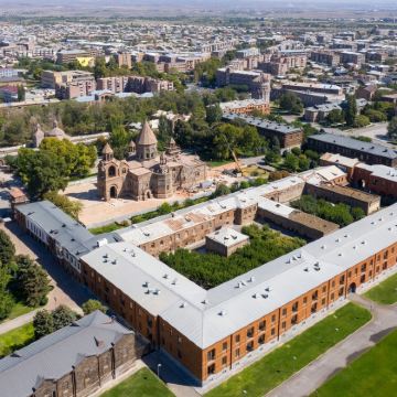 埃奇米阿津主教座堂+兹瓦尔特诺茨考古遗址一日游