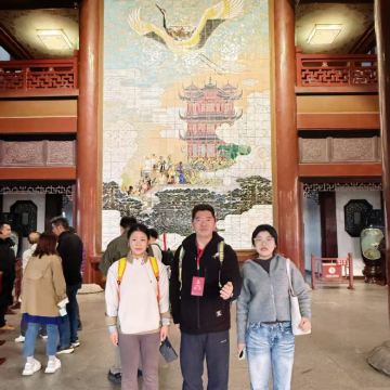 黄鹤楼半日游【2H讲解|精品小团|资深本土讲师|不含票】