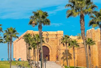 舍拉废墟+哈桑塔+安达卢西亚花园+卡萨布兰卡包车一日游【10小时超长服务+中文司机+专人专车+不拼车独立出行+上门接送】