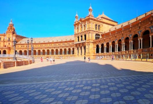 西班牙塞维利亚王宫+西班牙广场+都市阳伞+彼拉多官邸一日游【行程私密灵活，自由探索城市地标，可随意定制行程。】