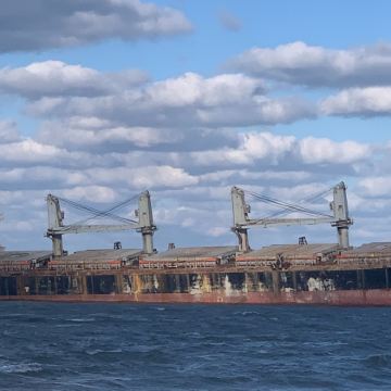 【小团接送】天鹅湖+布鲁维斯号+孤独公约+那香海半日游