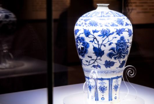 景德镇中国陶瓷博物馆|含门票|1.5-2H拼/包团人工讲解【[精品品质团]配对蓝牙耳机，保证讲解品质】