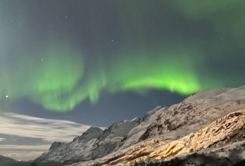 挪威特罗姆瑟-峡湾-索玛若伊岛-可追极光【包车-跟团询客服】【中文专车出行，景点灵活调整，打卡经典，游玩自己定义，无需等待，专属贴心服务，尽享惬意旅程】