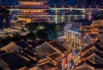 【三街两巷2H精讲】包团亲子游|探寻老南宁的“人间烟火气”！【[金牌说讲师团]行业资深讲师和金牌导游，只做深度讲解，保证讲解质量！】