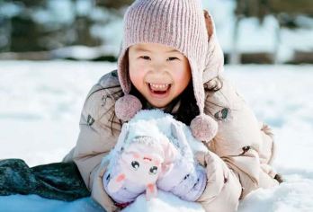 【6人封顶团】伊春+汤旺河奇石景区+新青湿地+鹿溪牧场一日游【2-6人精致小团，专车接送，多款舒适座驾供选择，可按需量身定制行程；纯玩无购物】