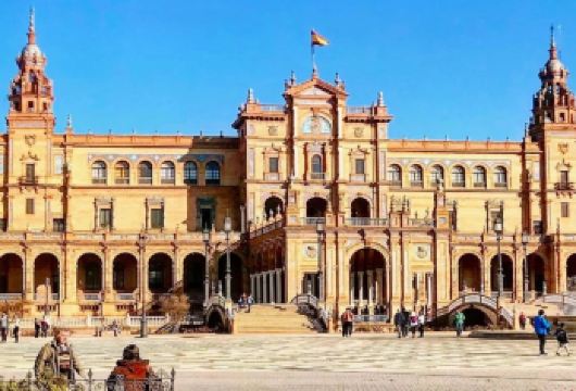 西班牙塞维利亚市区-网红景点-都市阳伞等文艺路线-包车-精选【专属客服和本地中文司机，一家一团包车】