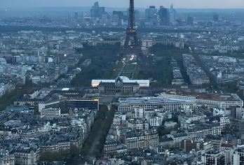 法国巴黎卢浮宫+凯旋门+埃菲尔铁塔+塞纳河+蒙帕纳斯大厦【中文服务|专车接送|时间自由|行程可调|可定制行程】
