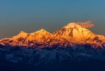 梅里雪山商务纯玩一日游+观日照金山+旅拍（早出发）【（精选线路）品质线路，梅里雪山看日照金山一日游，全程用车无缝接送、为您带来舒适的旅行体验。】