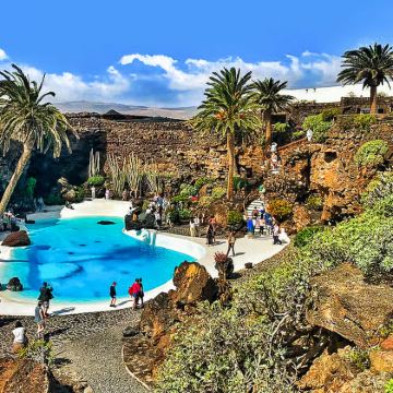 西班牙 兰萨罗特岛火山公园一日游 三毛岛/蒂曼法亚/火山洞穴
