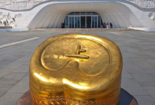 海昏侯博物馆一日游【含八一馆+可选耳麦精讲+优质导游】【场馆内导游优质讲解1小时左右，见证大汉盛景，揭秘海昏侯的曲折与哀思，带您身临其境感受南昌的历史文化。】