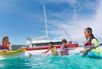 三亚加井岛一日游【网红帆船游艇出海浮潜包船/拼船 】【原生态岛屿：三亚多个潜水点，适合不同年龄段，联系客服介绍特点】